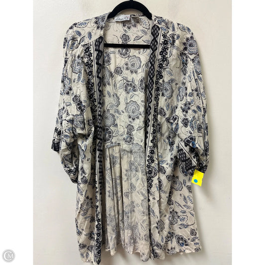 Kimono By Clothes Mentor In Blue, Size: M
