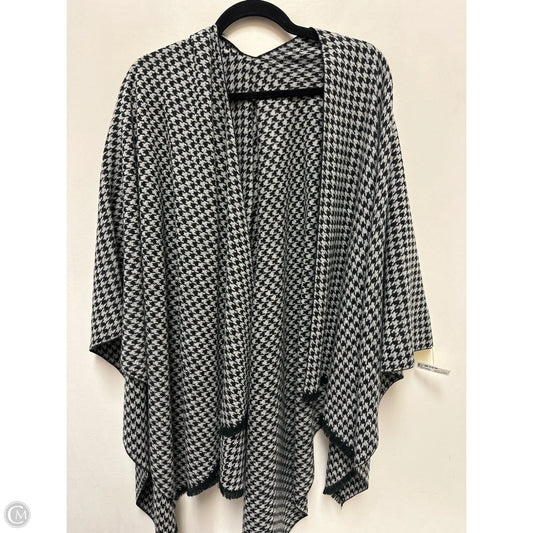 Sweater Cardigan Cashmere By Clothes Mentor In Black & Grey, Size: Osfm