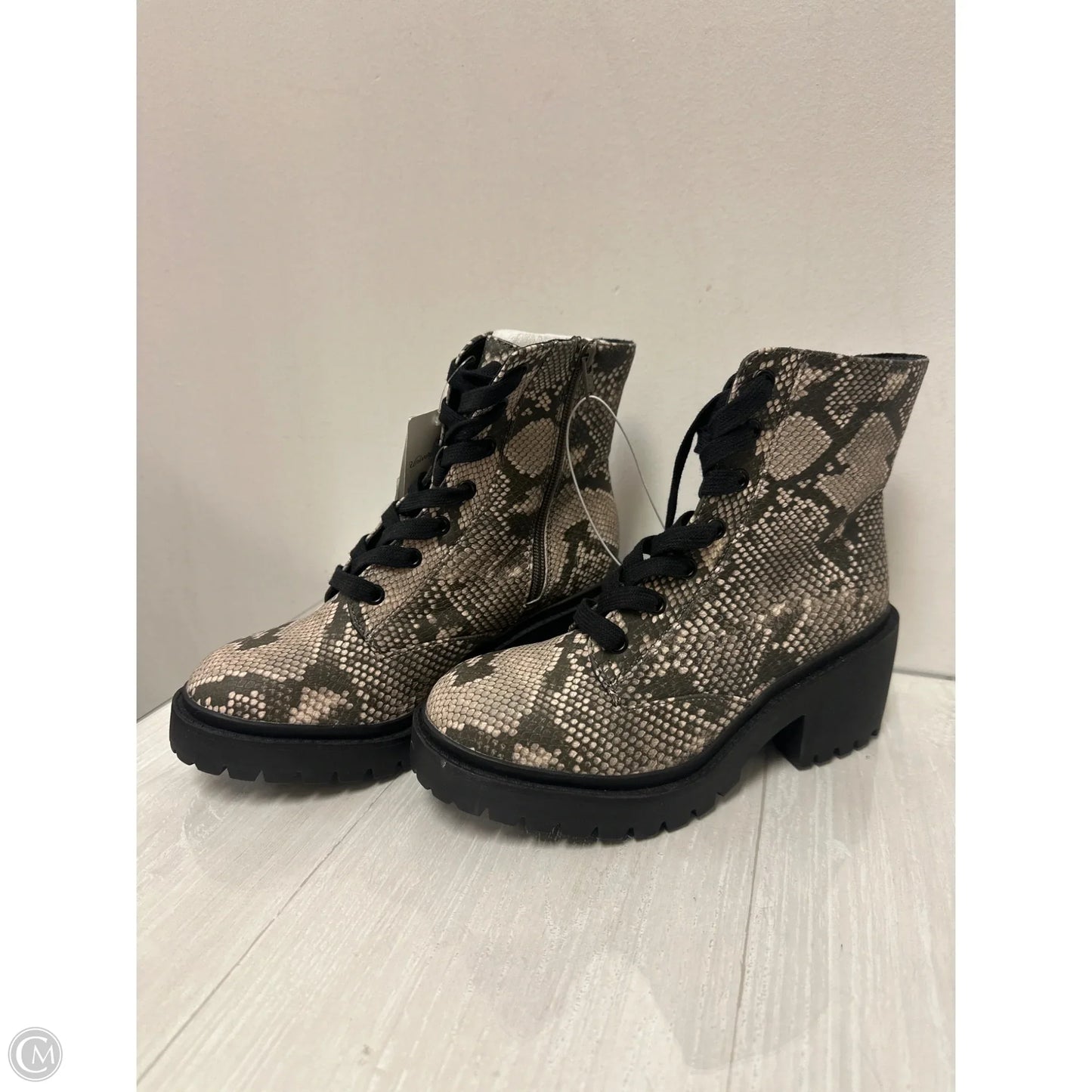 Boots Combat By Universal Thread In Snakeskin Print, Size: 7.5