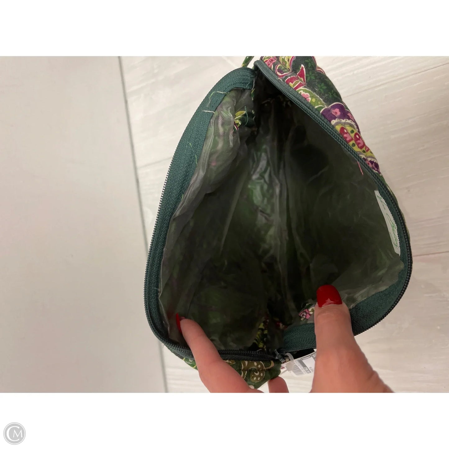 Makeup Bag By Vera Bradley, Size: Medium