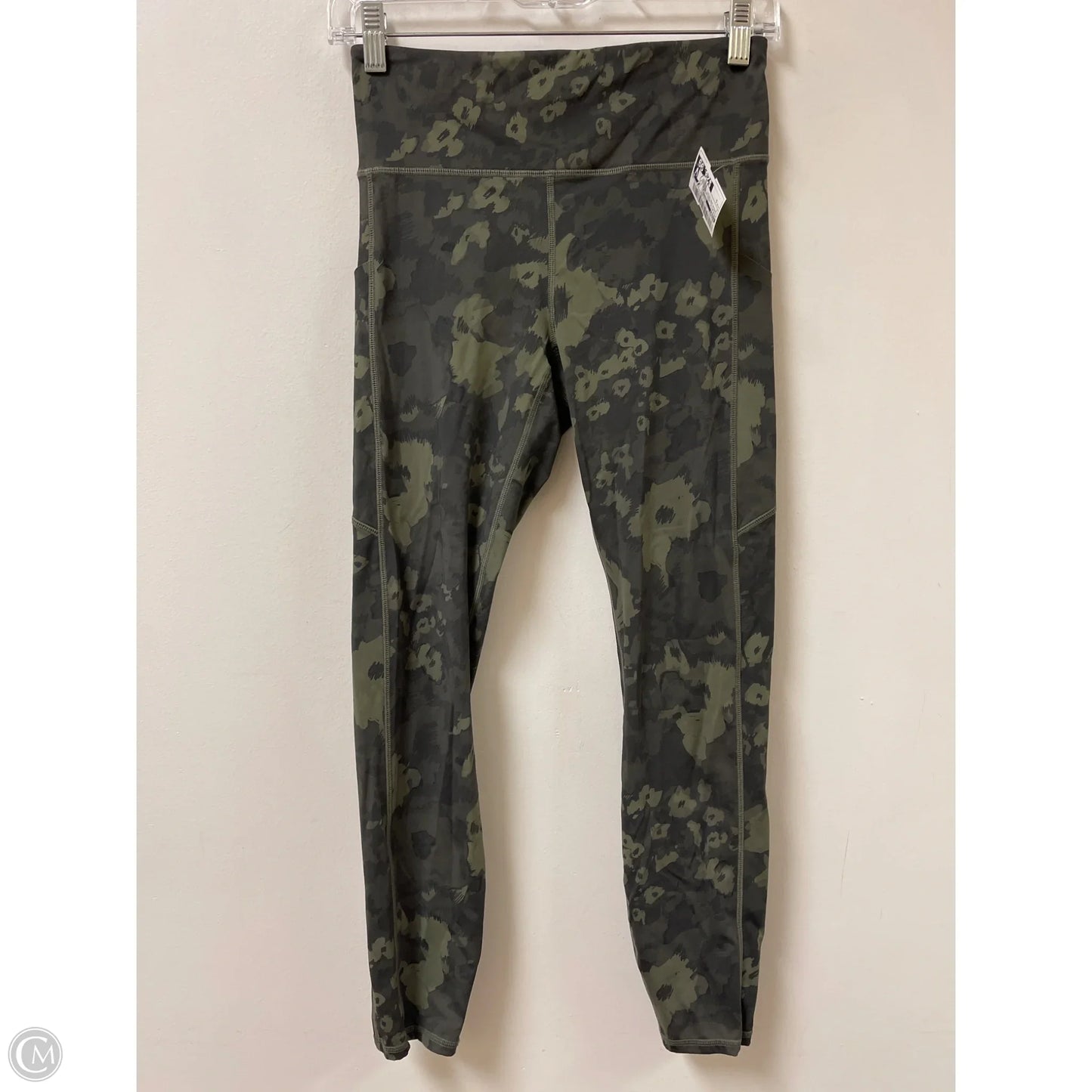 Athletic Leggings By Vuori In Camouflage Print, Size: S