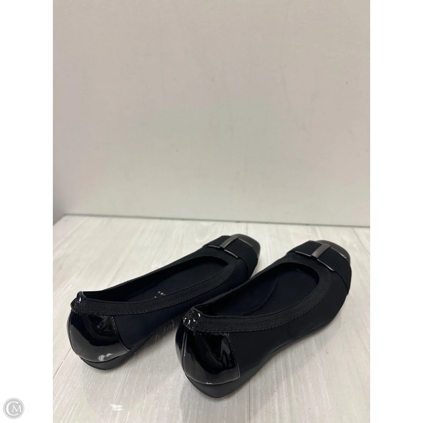 Shoes Flats By Anne Klein In Black, Size: 6.5