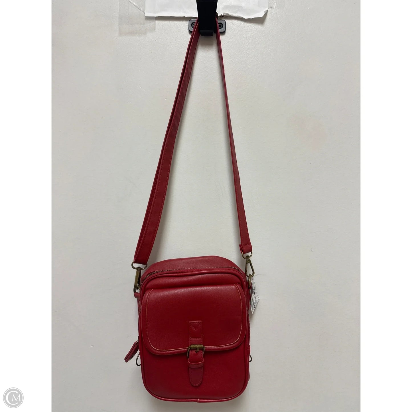 Crossbody By Clothes Mentor, Size: Medium