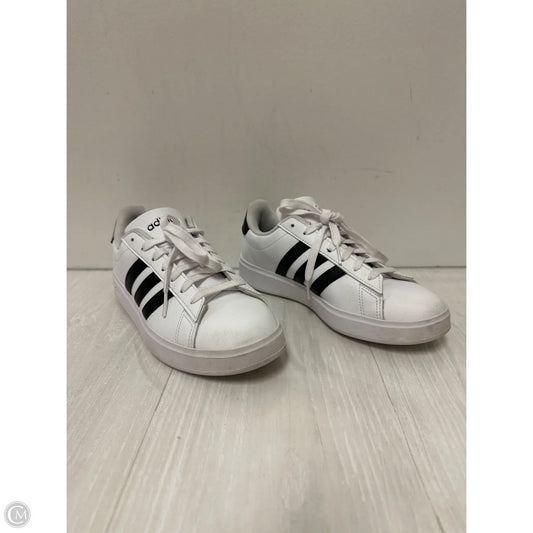 Shoes Sneakers By Adidas In White, Size: 7