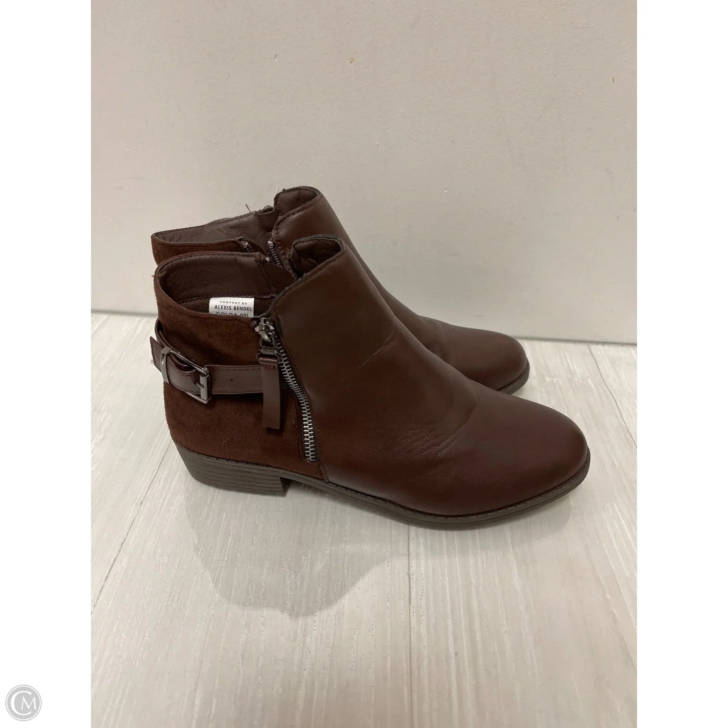 Boots Ankle Heels By Clothes Mentor In Brown, Size: 10