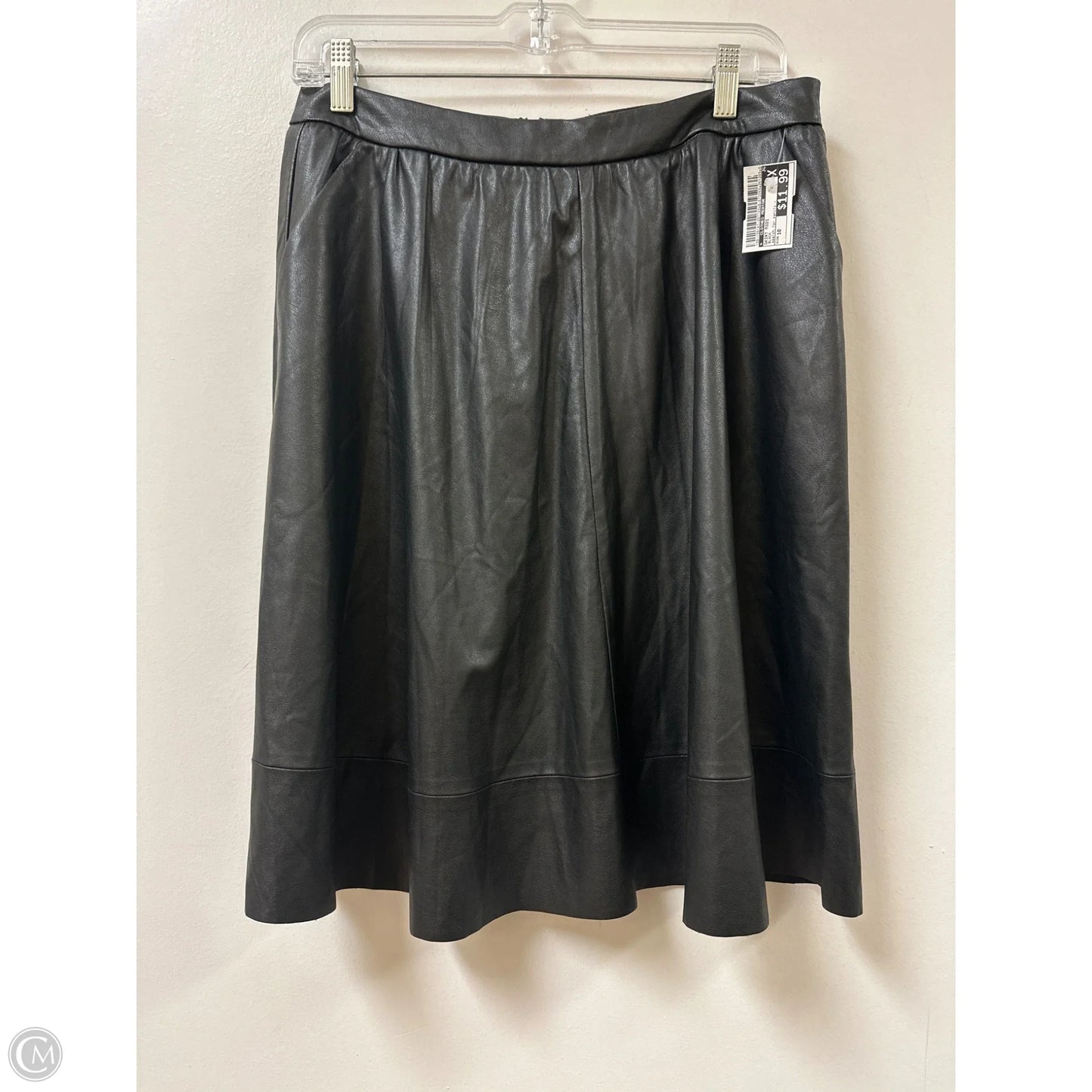 Skirt Midi By Clothes Mentor In Black, Size: 10