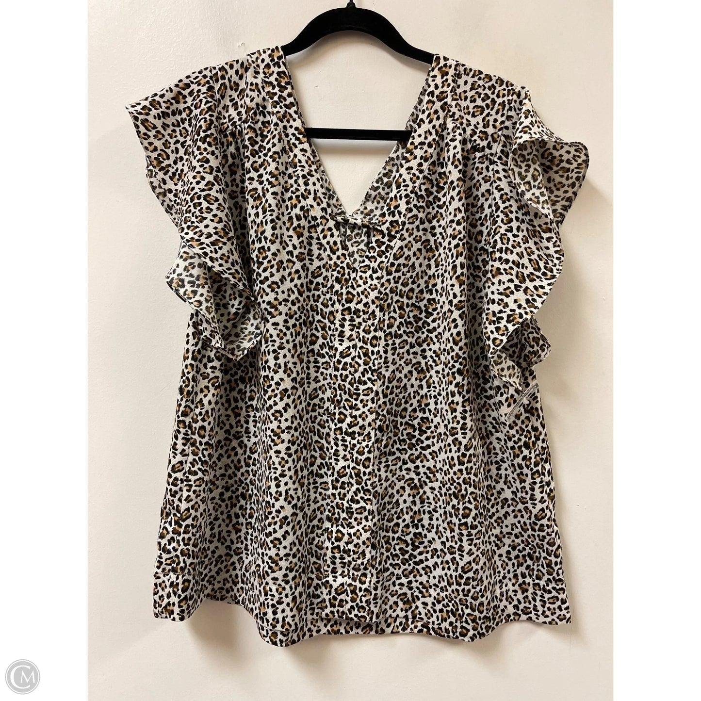 Top Short Sleeve By Clothes Mentor In Animal Print, Size: M