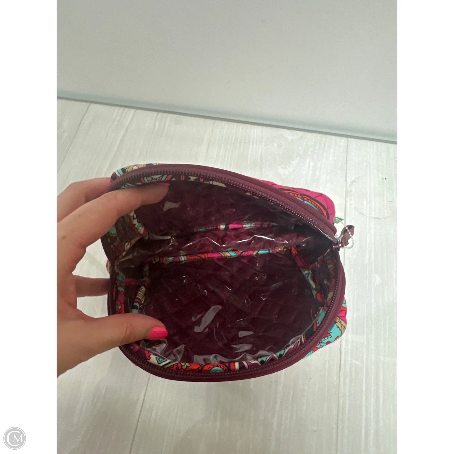 Makeup Bag By Vera Bradley, Size: Medium