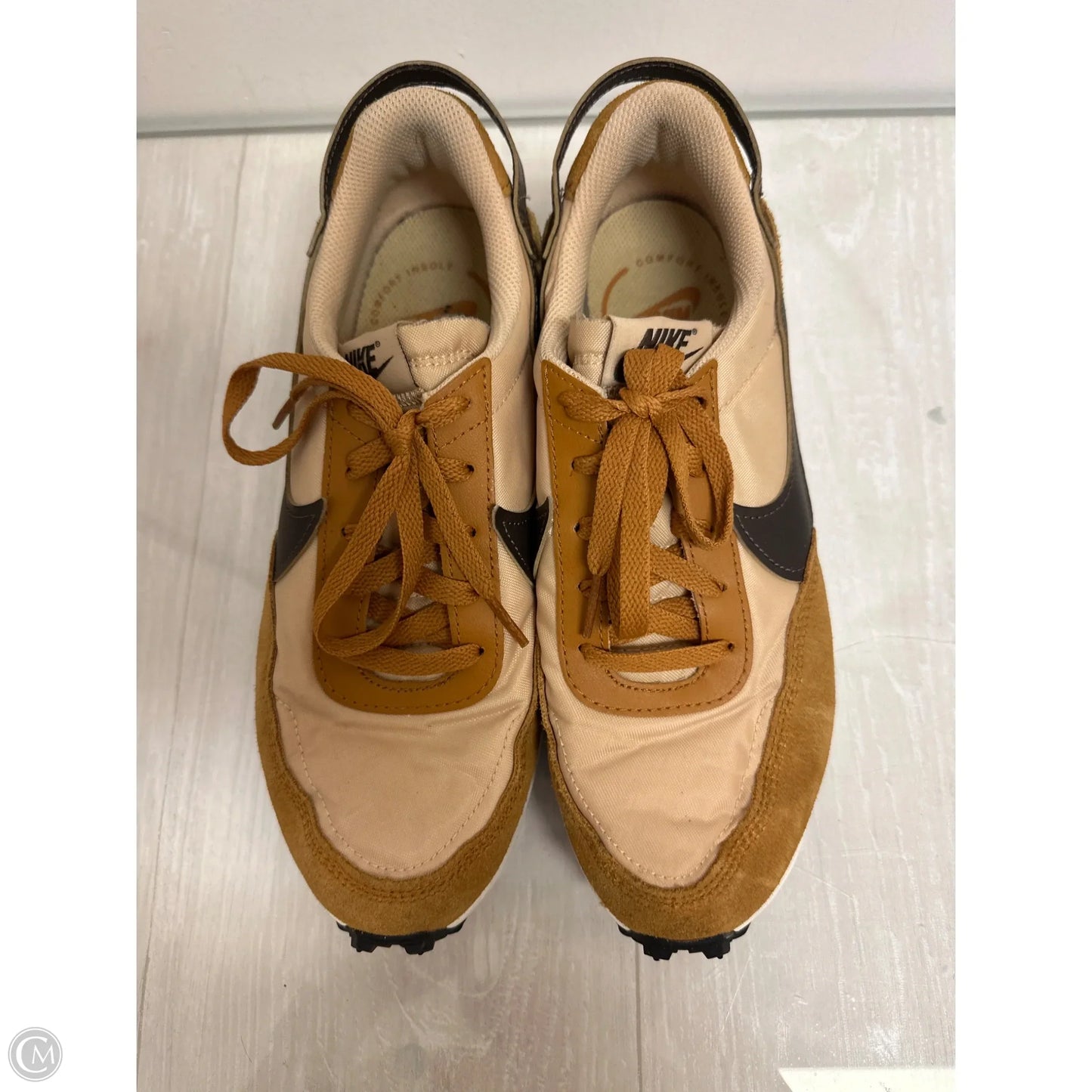Shoes Sneakers By Nike In Yellow, Size: 8.5