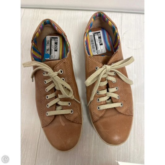 Shoes Sneakers By Born In Brown, Size: 8