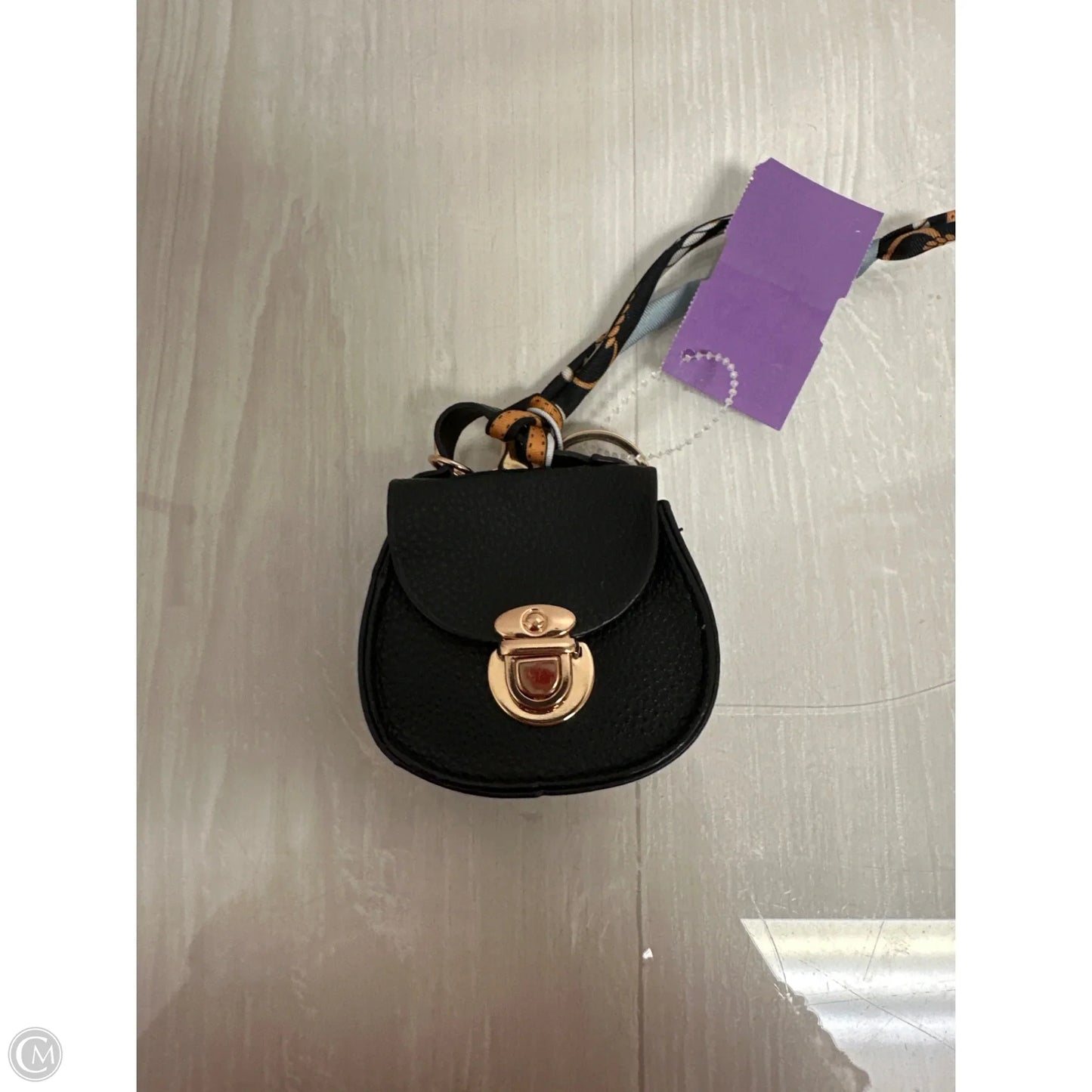 Key Chain By Clothes Mentor, Size: