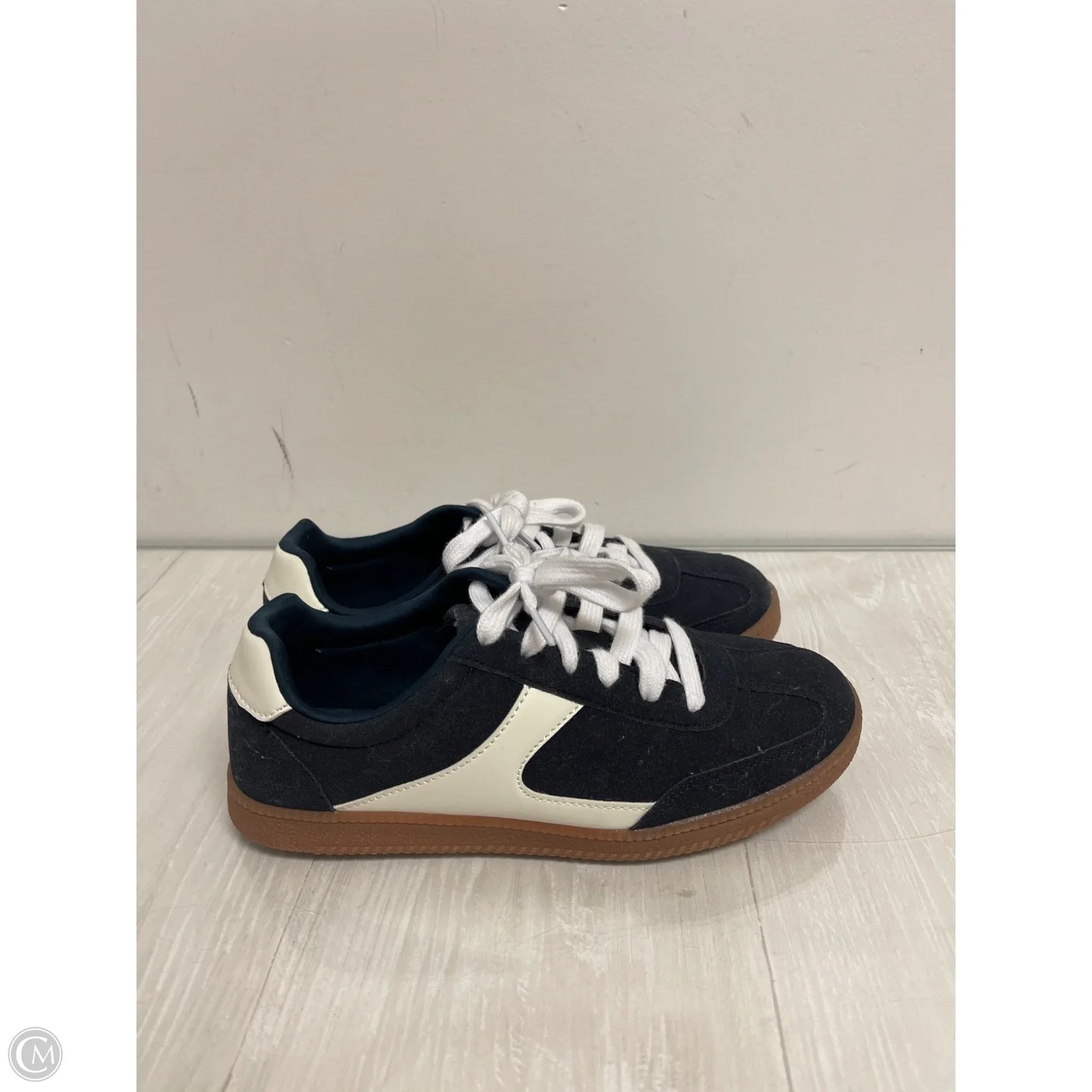 Shoes Sneakers By No Boundaries In Navy, Size: 8