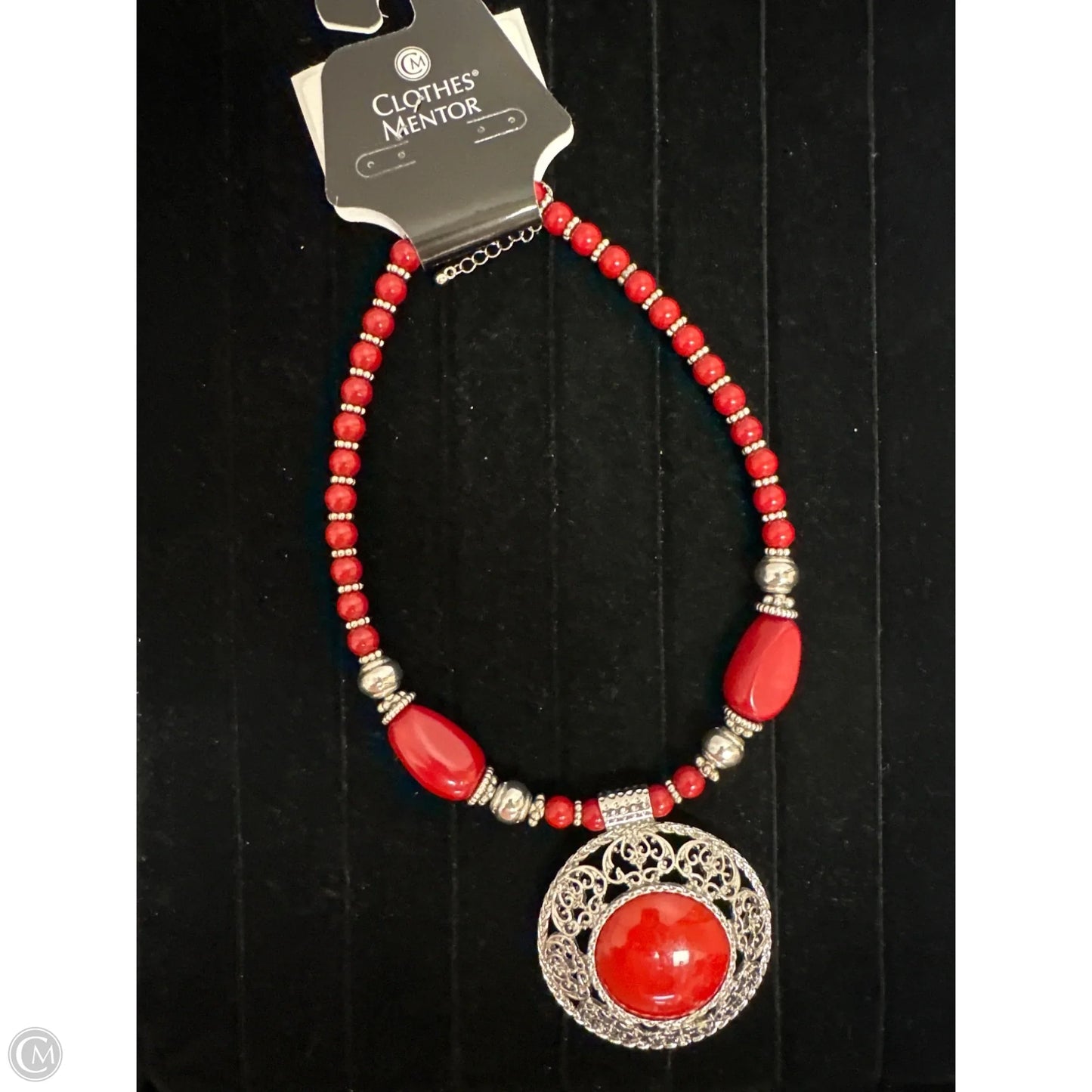 Necklace Pendant By Clothes Mentor