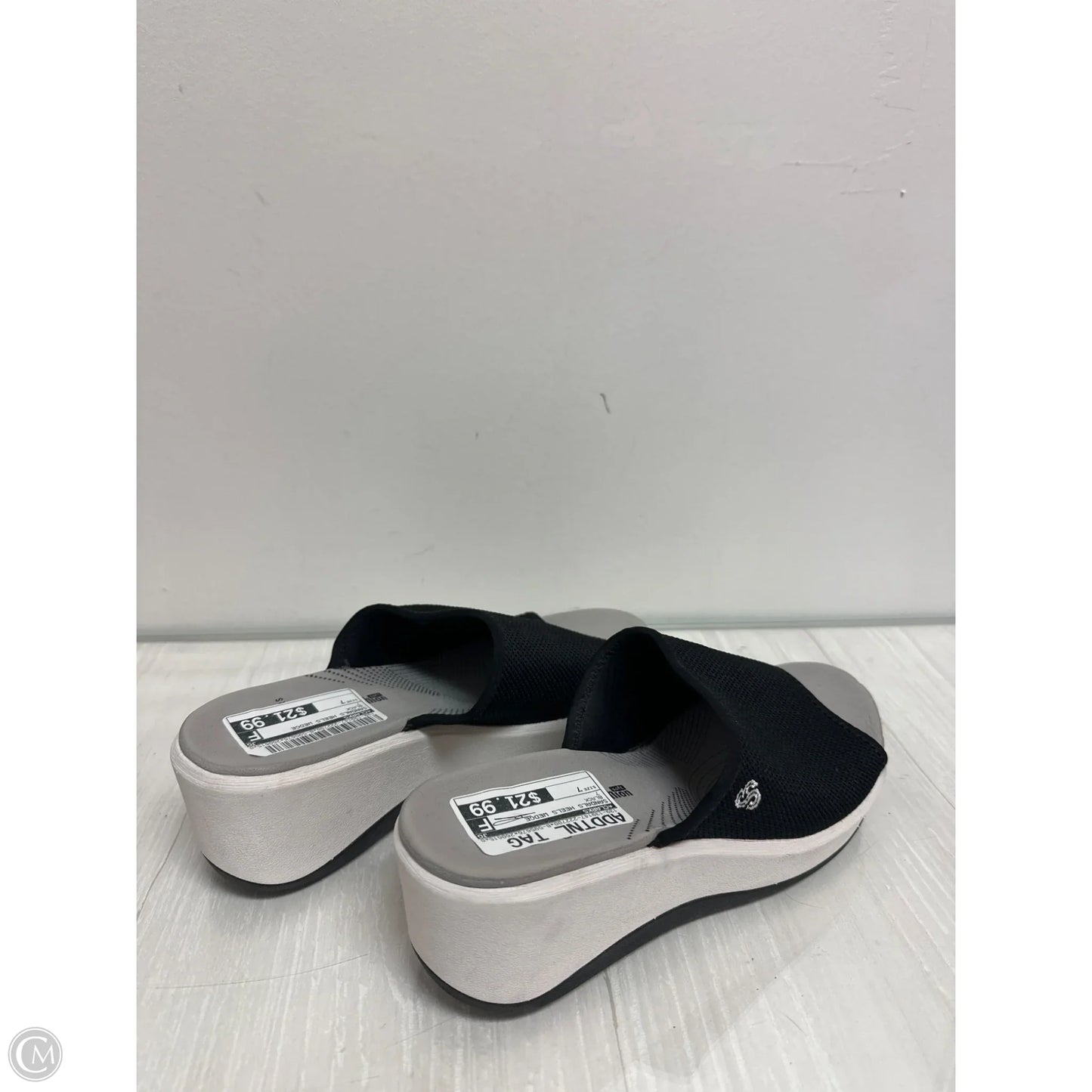 Sandals Heels Wedge By Clarks In Black, Size: 7