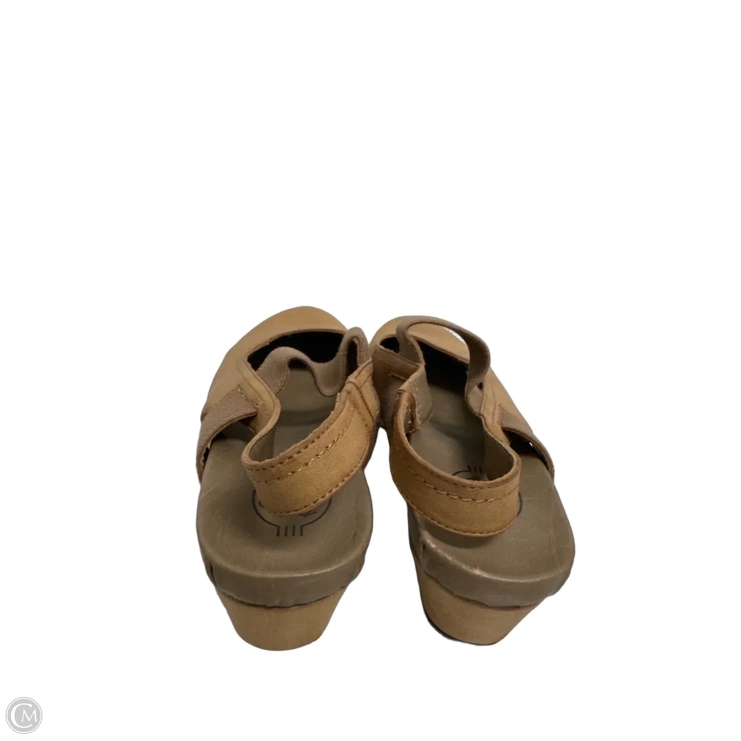 Shoes Flats By Clothes Mentor In Tan, Size: 9.5