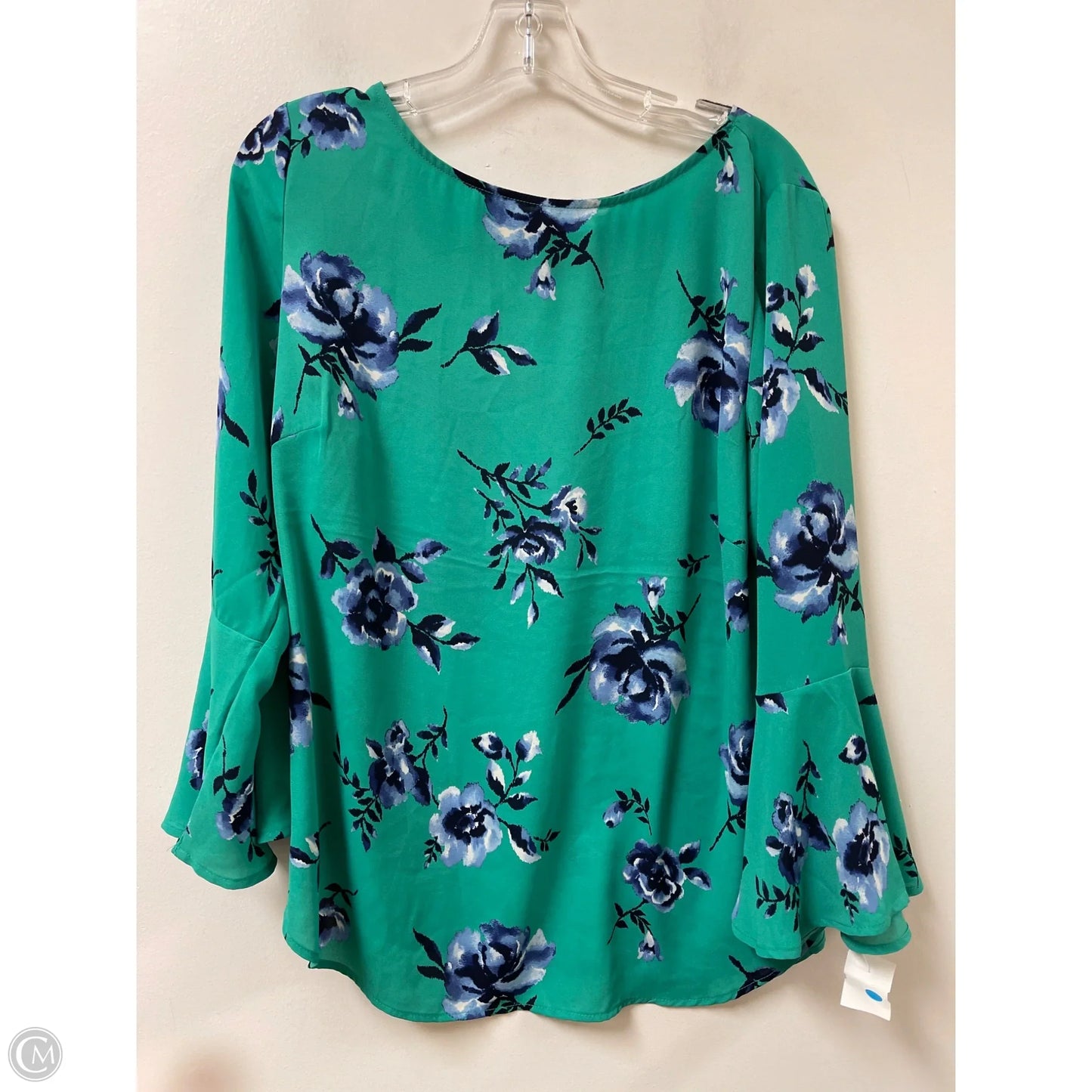 Top Long Sleeve By Counterparts In Green, Size: 1x