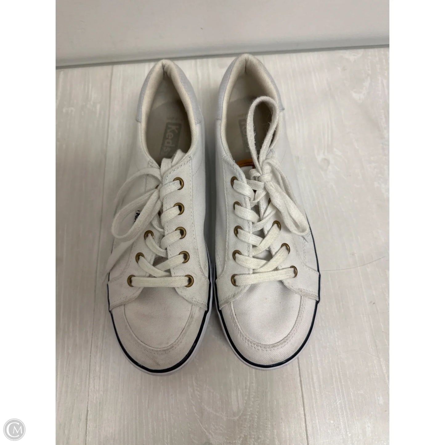 Shoes Sneakers By Keds In White, Size: 6.5