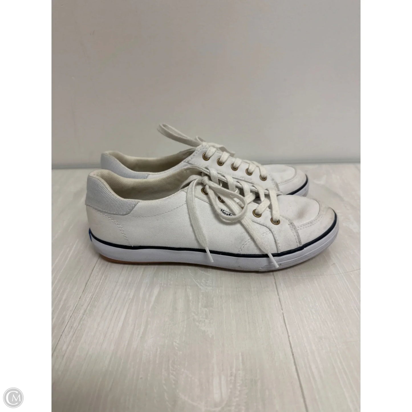 Shoes Sneakers By Keds In White, Size: 6.5