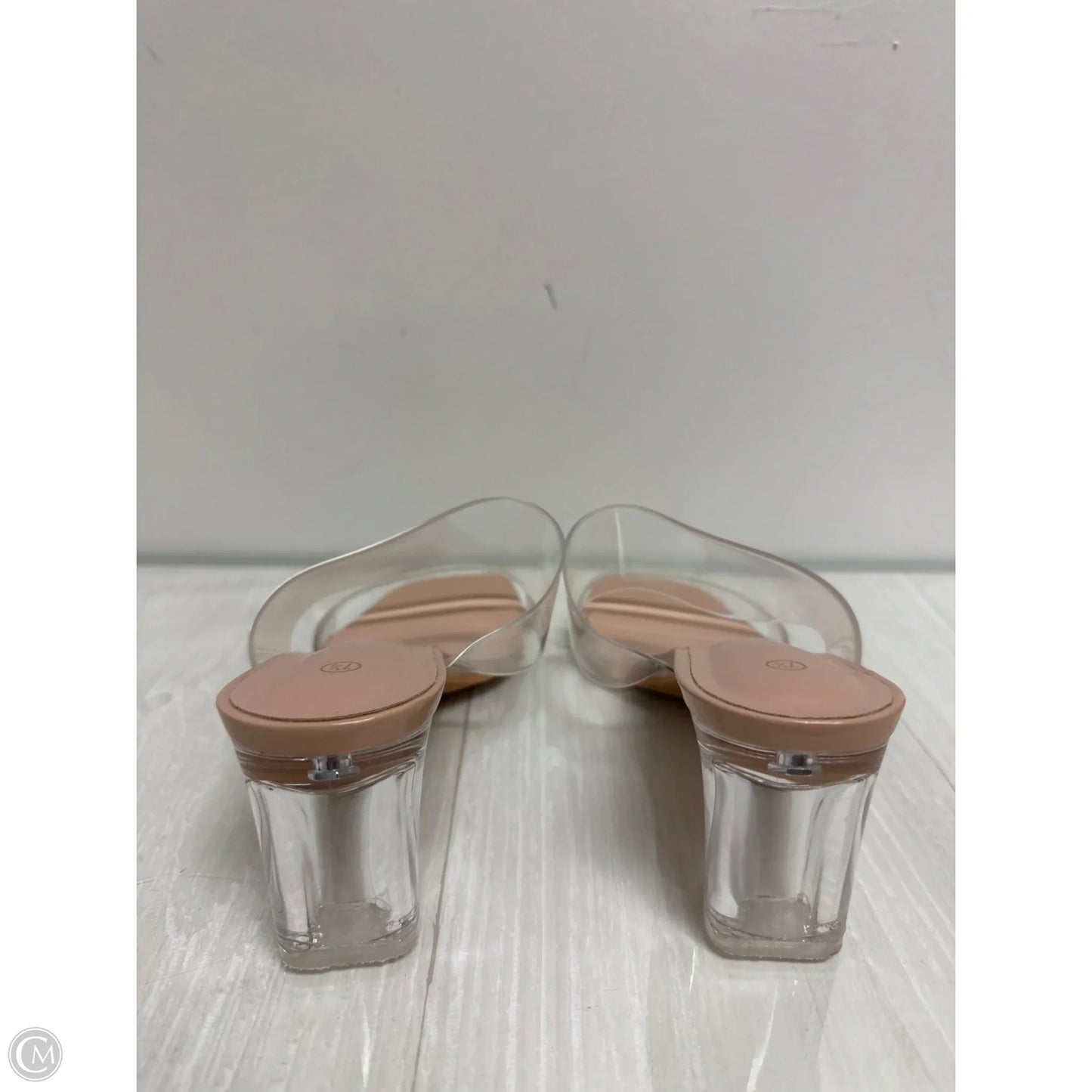 Sandals Heels Block By Clothes Mentor In Clear, Size: 7.5