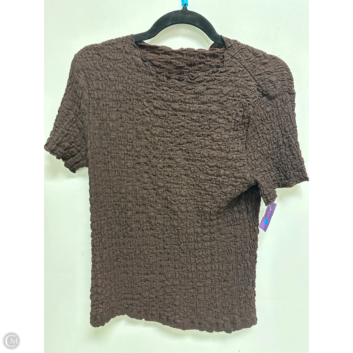 Top Short Sleeve By Truth In Brown, Size: M