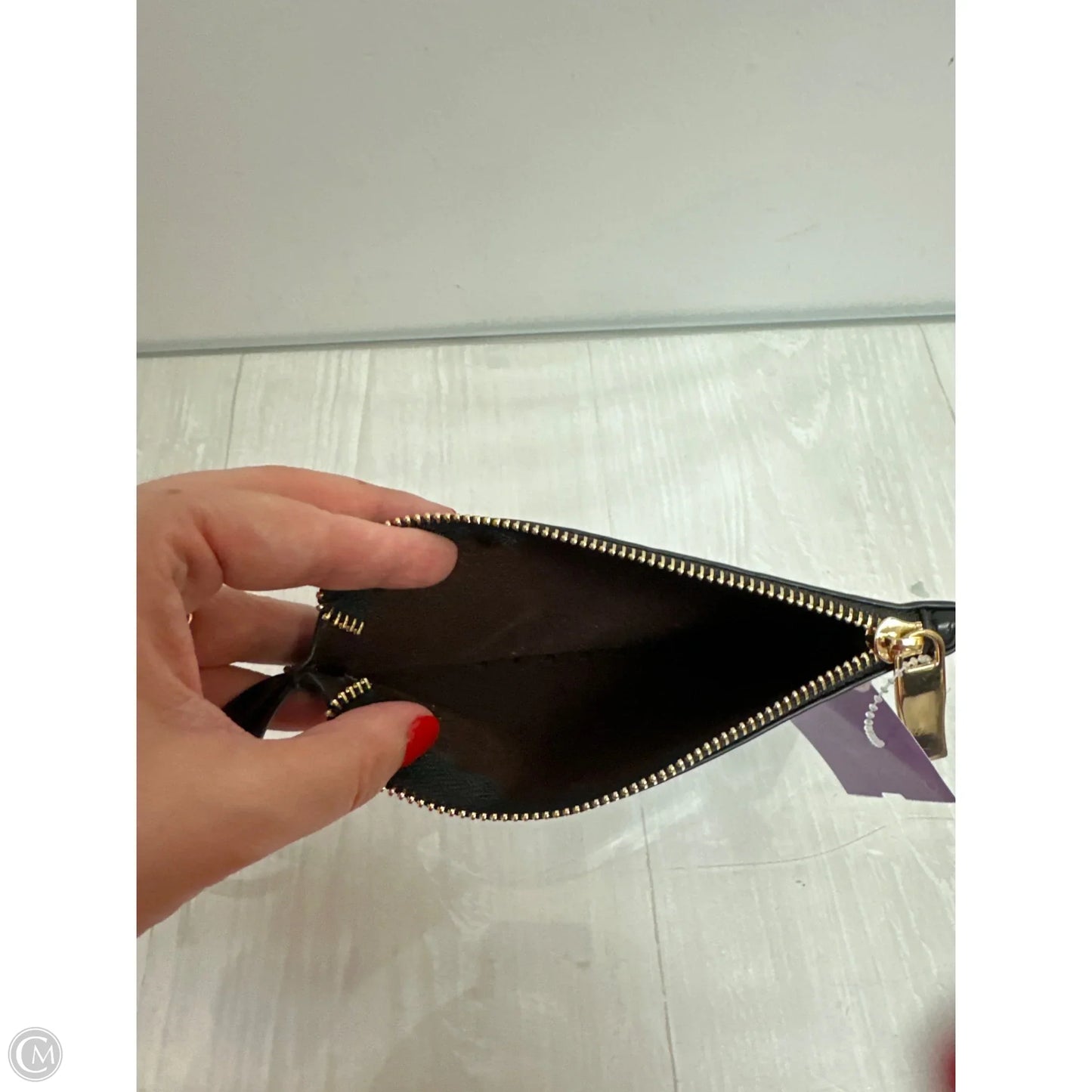 Wristlet By Clothes Mentor, Size: Small