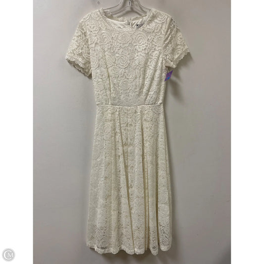 Dress Party Midi By Clothes Mentor In Cream, Size: S