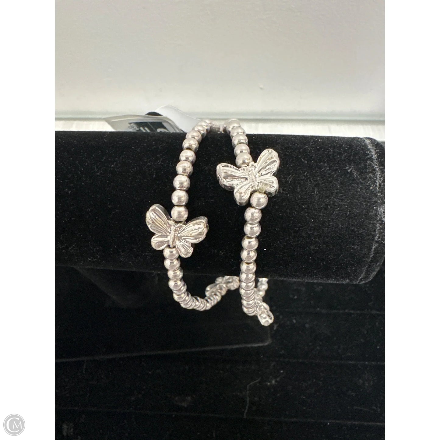 Bracelet Set By Clothes Mentor, Size: 02 Piece Set