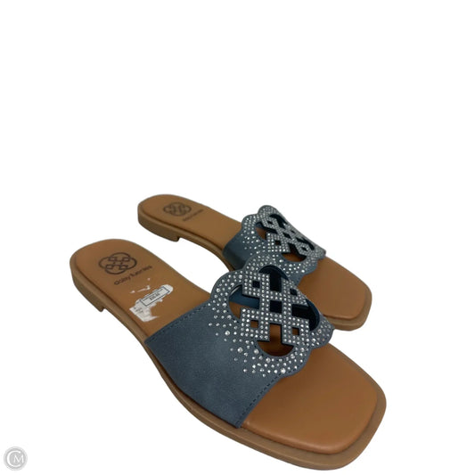 Sandals Flats By Daisy Fuentes In Blue, Size: 7.5