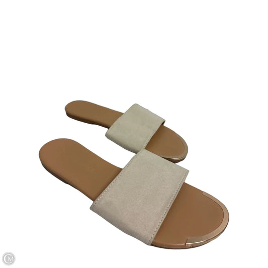 Sandals Flip Flops By Versona In Cream, Size: 8