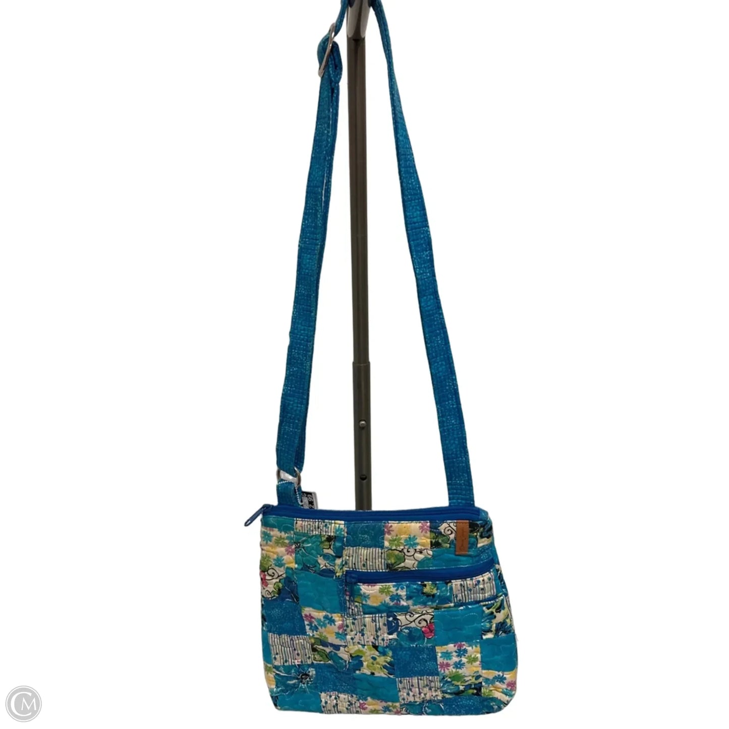 Crossbody By Clothes Mentor, Size: Medium