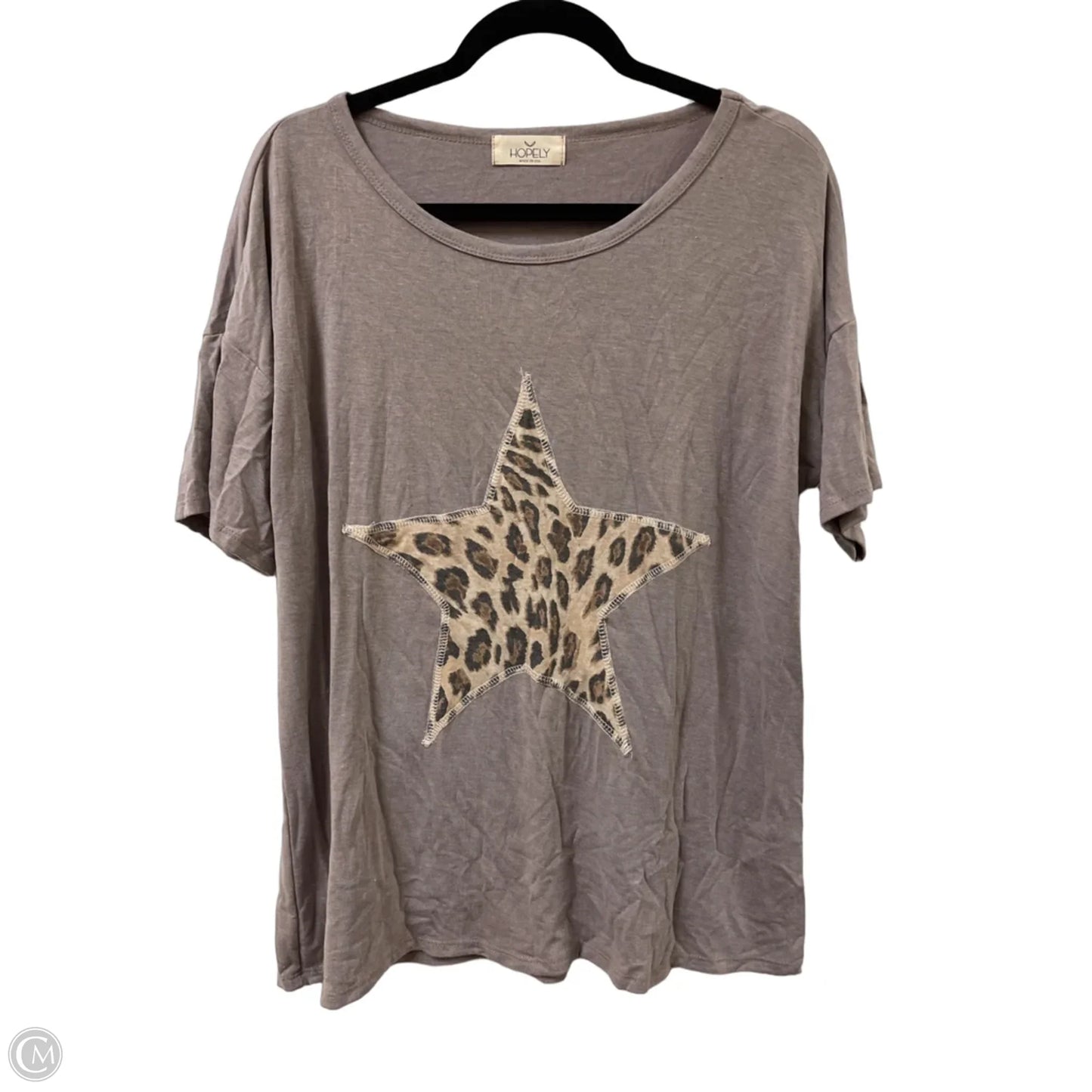 Top Short Sleeve By Clothes Mentor In Tan, Size: M