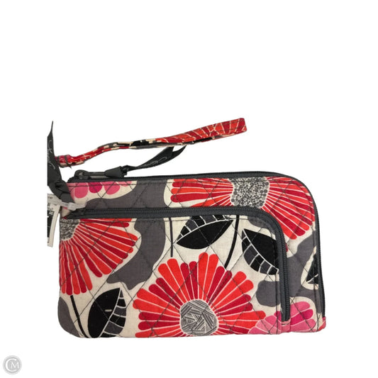 Wristlet By Vera Bradley, Size: Medium