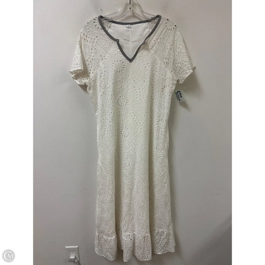 Dress Casual Maxi By Clothes Mentor In White, Size: M