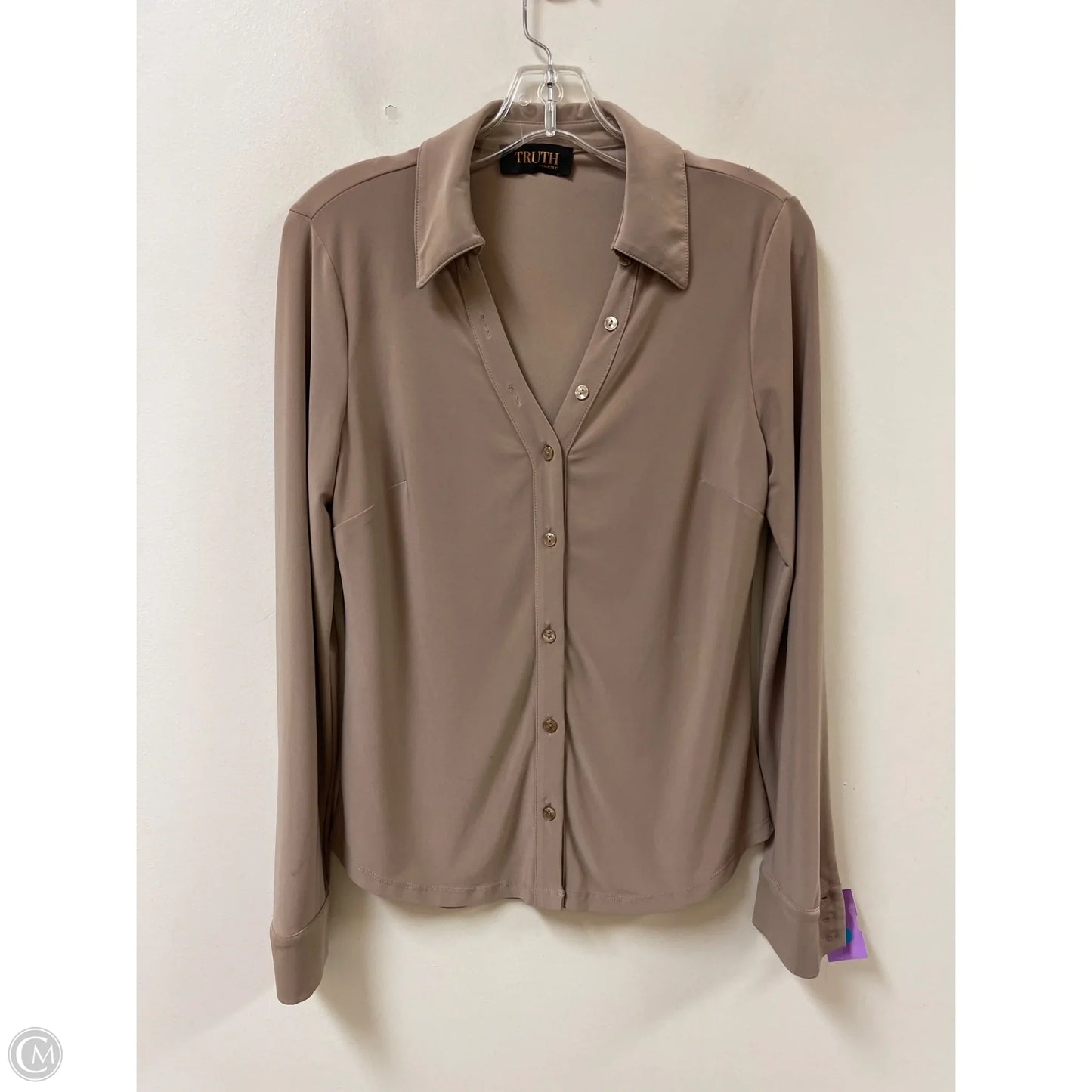 Top Long Sleeve By Truth In Tan, Size: M