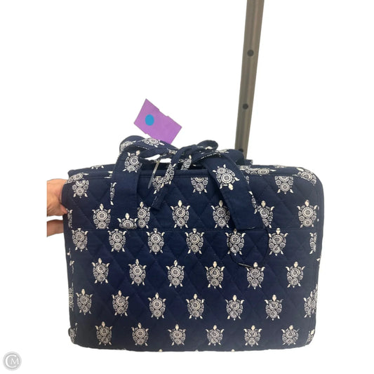 Makeup Bag By Vera Bradley, Size: Medium