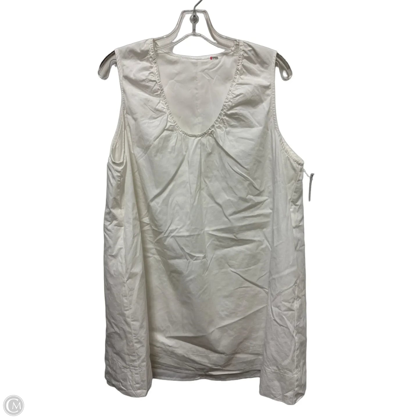 Dress Casual Short By Clothes Mentor In White, Size: L