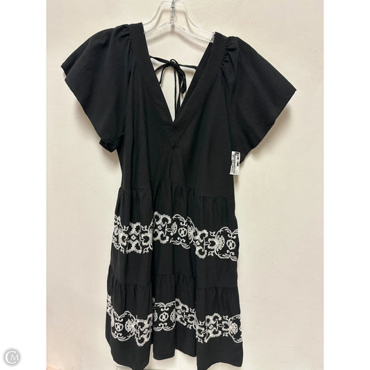 Dress Casual Short By Old Navy In Black & White, Size: S
