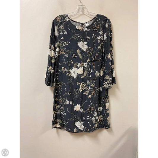 Dress Casual Short By Old Navy In Grey, Size: M