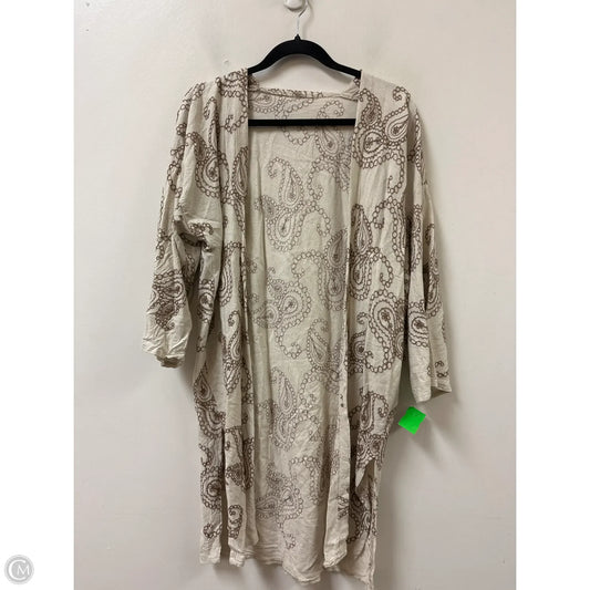 Kimono By Clothes Mentor In Cream, Size: Osfm
