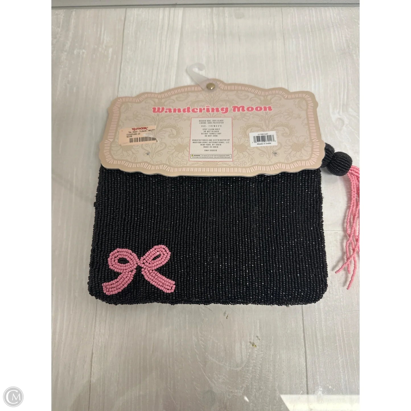 Makeup Bag By Clothes Mentor, Size: Medium