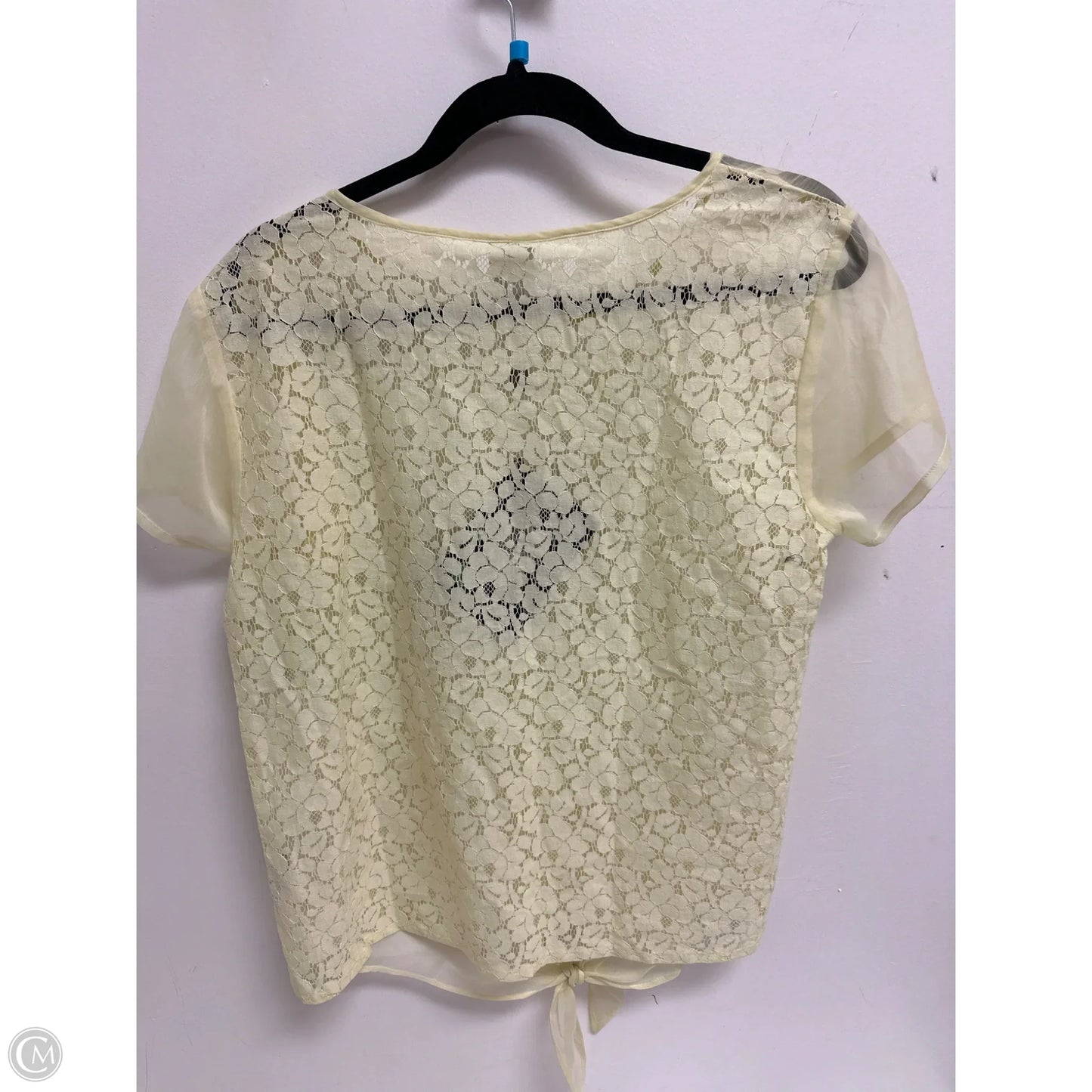 Top Short Sleeve By Vero Moda In Yellow, Size: L