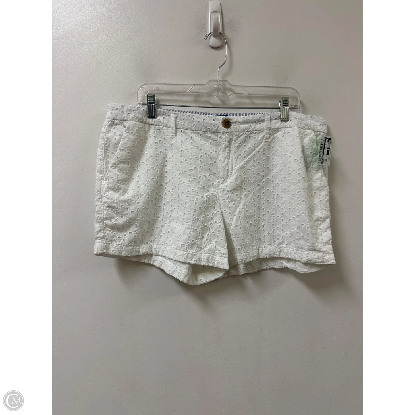 Shorts By Old Navy In White, Size: 14