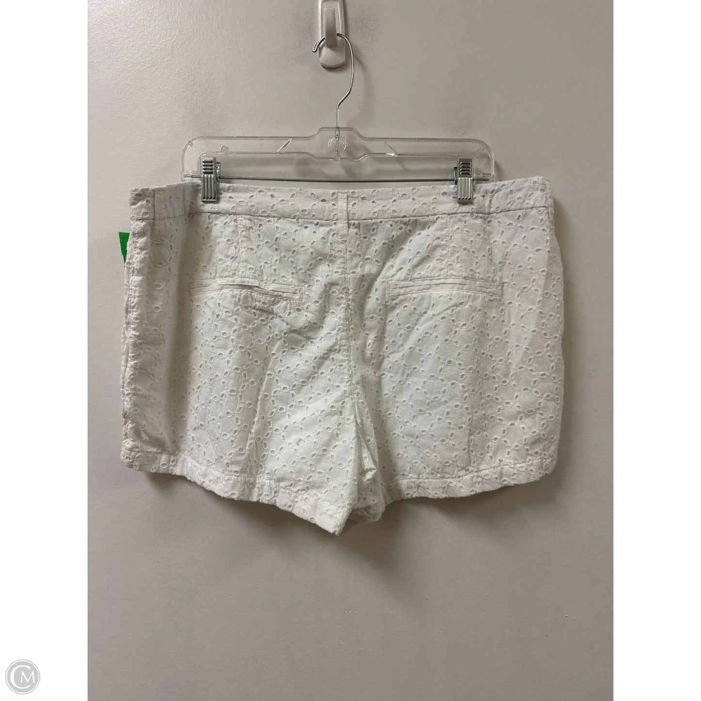 Shorts By Old Navy In White, Size: 14