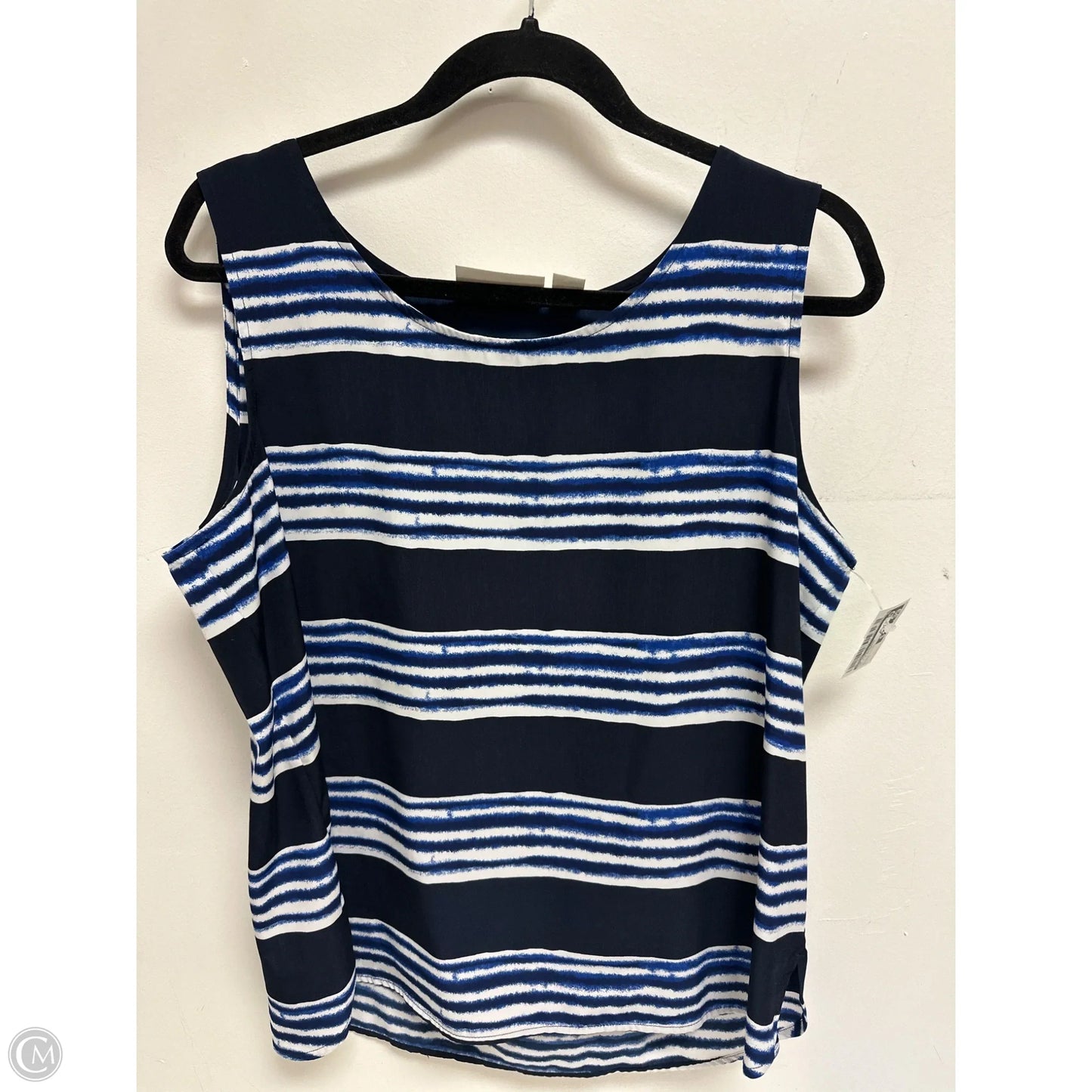 Top Sleeveless By Chicos In Blue & White, Size: L