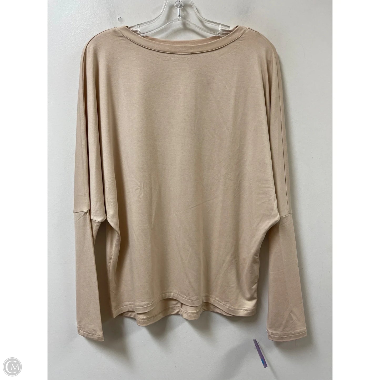 Top Long Sleeve By Clothes Mentor In Cream, Size: M