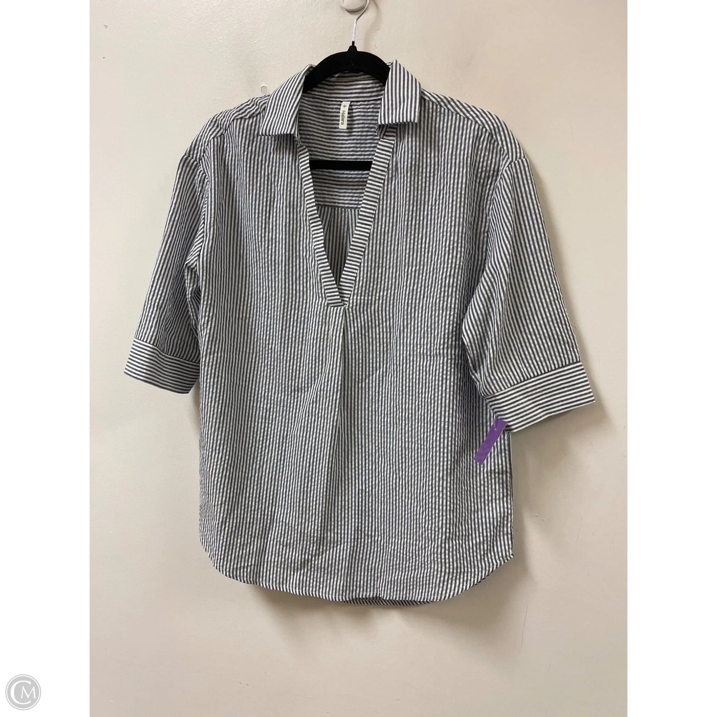 Top Short Sleeve By Halara In Striped Pattern, Size: S