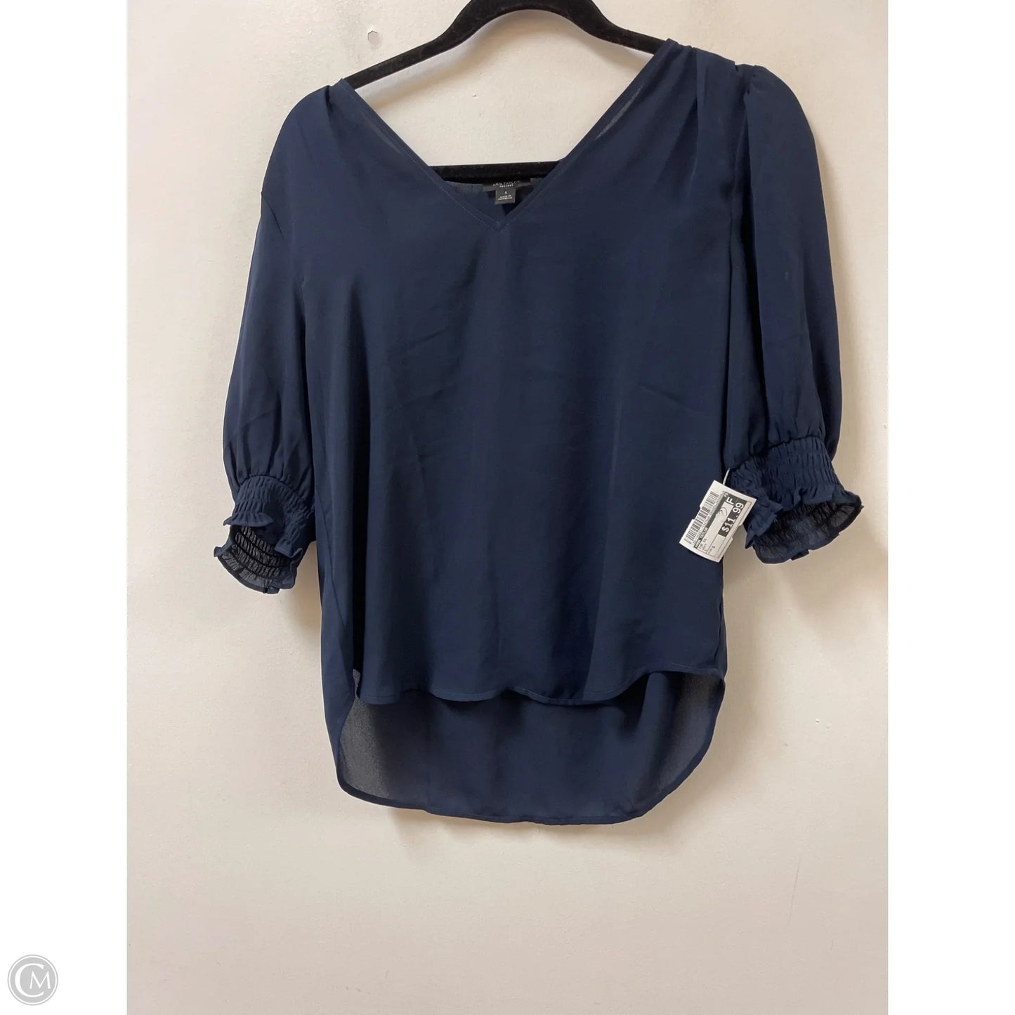 Top Short Sleeve By Ann Taylor In Navy, Size: S