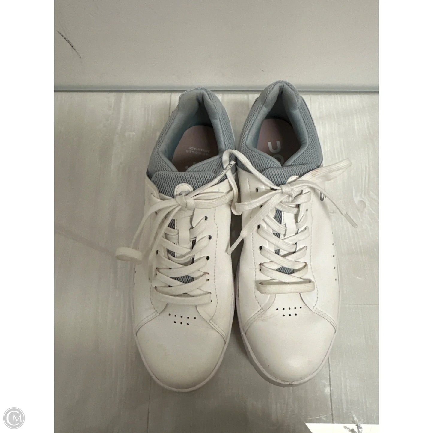 Shoes Athletic By On Cloud In White, Size: 8.5