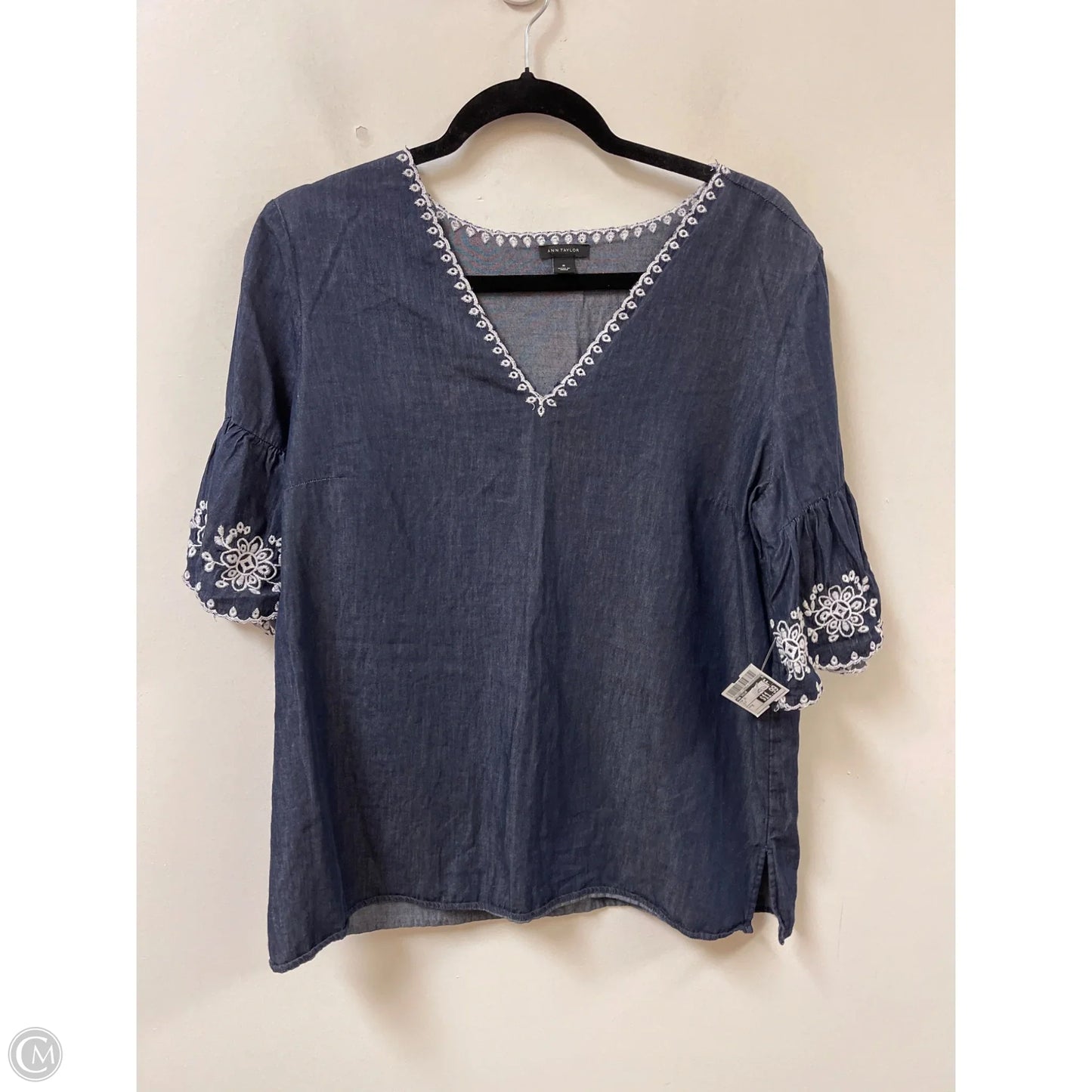 Top Short Sleeve By Ann Taylor In Blue, Size: M
