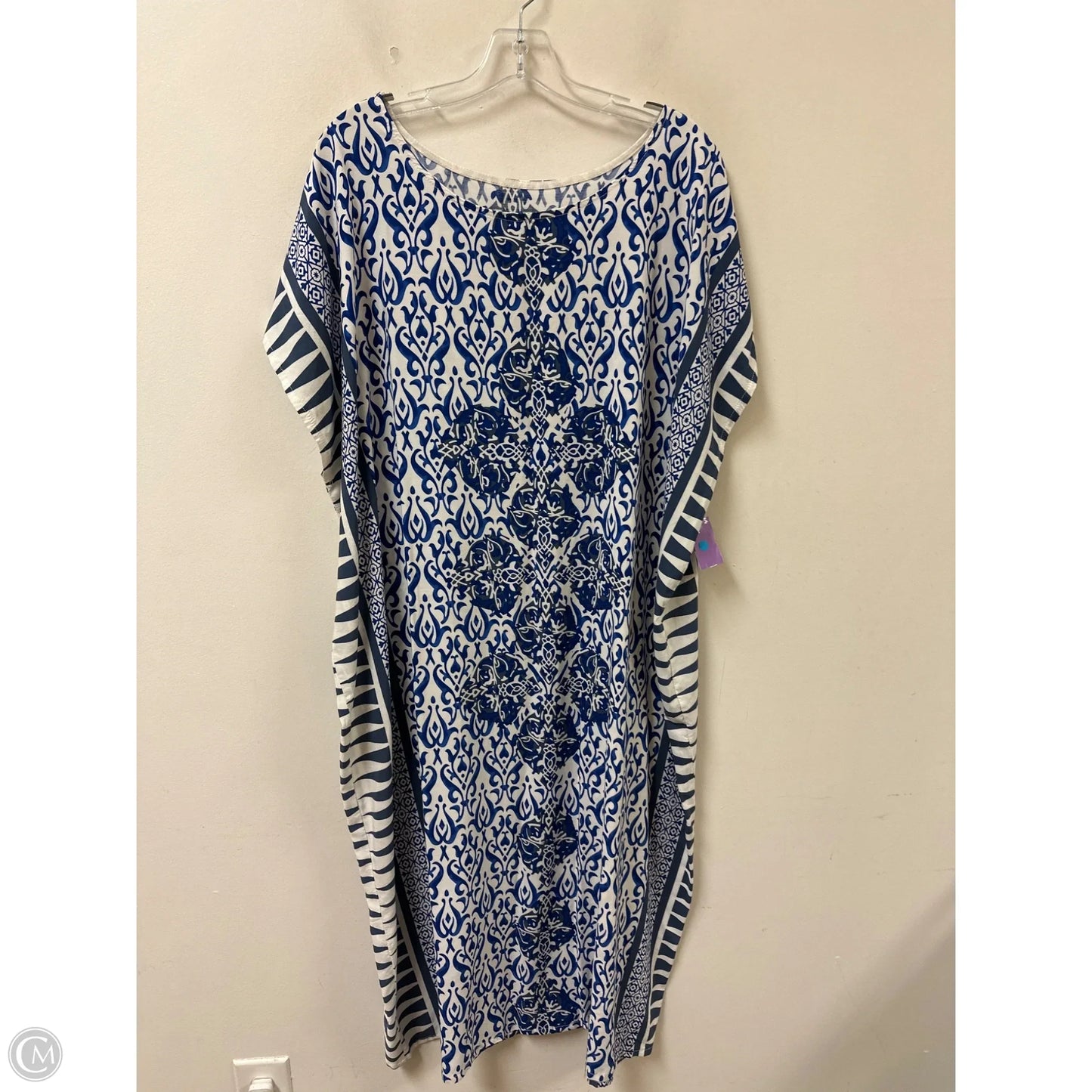 Swimwear Cover-up By Clothes Mentor In Blue & White, Size: Osfm